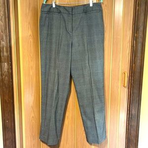 Larry Levine flattering dress pants. Size 14. Black and white micro herringbone.